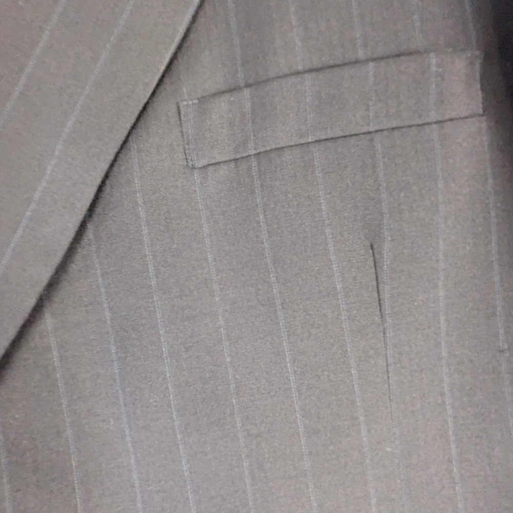 Botany 500 Couture Mens 52R Pinstripe Suit Charcoal Gray Wool Blend 2-Piece USA - Picture 13 of 15